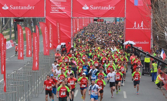 Más de 8 mil personas participaron en corrida solidaria Santander – Techo
