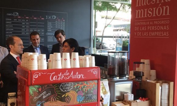 Work/Café Santander se expande y abre primera oficina fuera de Chile