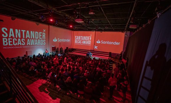 Más de 200 personas son reconocidas en Santander Becas Awards 2019