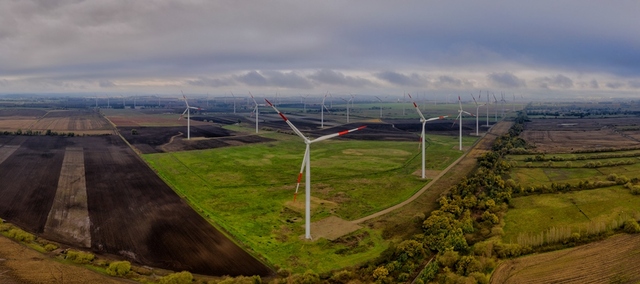 Enel Chile y Santander firman crédito vinculado a los ODS relacionado a la reducción de emisiones de gases de efecto invernadero