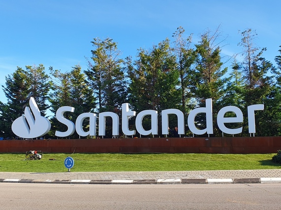 Santander, único banco entre las 25 mejores empresas del mundo para trabajar según GPTW