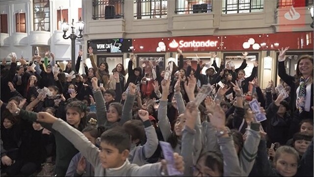 Santander reconoce el esfuerzo de los estudiantes de Belén Educa