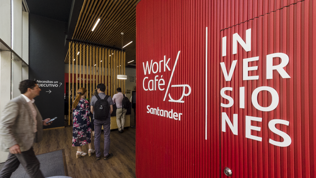 Santander inaugura Work/Café Inversiones, nuevo espacio destinado a ayudar a las personas a mejorar su bienestar financiero