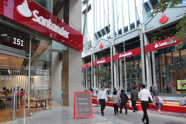 Santander dispone de nuevo servicio de transferencias al extranjero 100% online y sin costo