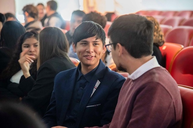 Programa de Tutorías de Santander impulsa el futuro académico de los estudiantes de Belén Educa