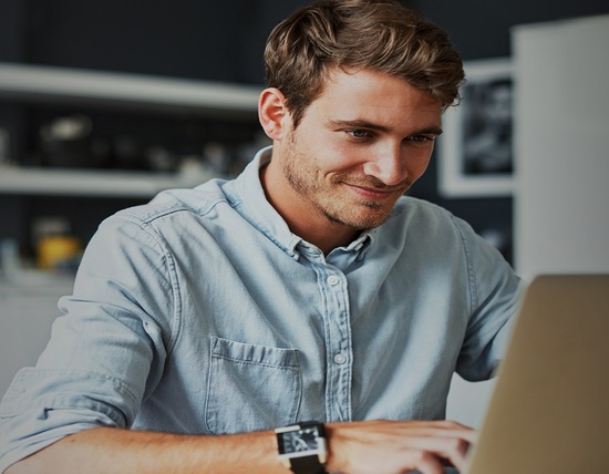 Santander lanza “Impulsa tu carrera”, programa gratuito para potenciar la marca personal y el desarrollo profesional de jóvenes en Chile