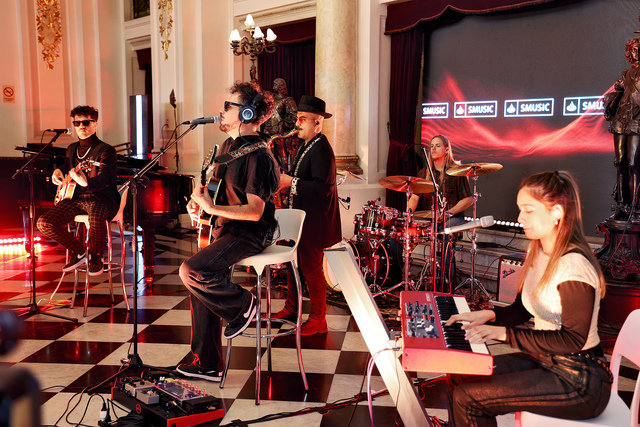 Santander lanza “Smusic”: nueva plataforma de contenido  musical con beneficios exclusivos