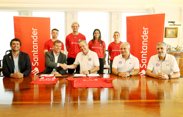 Banco Santander suscribe acuerdo para auspiciar a la Federación  Chilena de Hockey sobre Césped por los próximos tres años