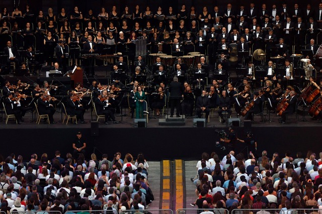 Más de 40 mil personas llegaron hasta el Estadio Nacional para disfrutar de “Carmina Burana”